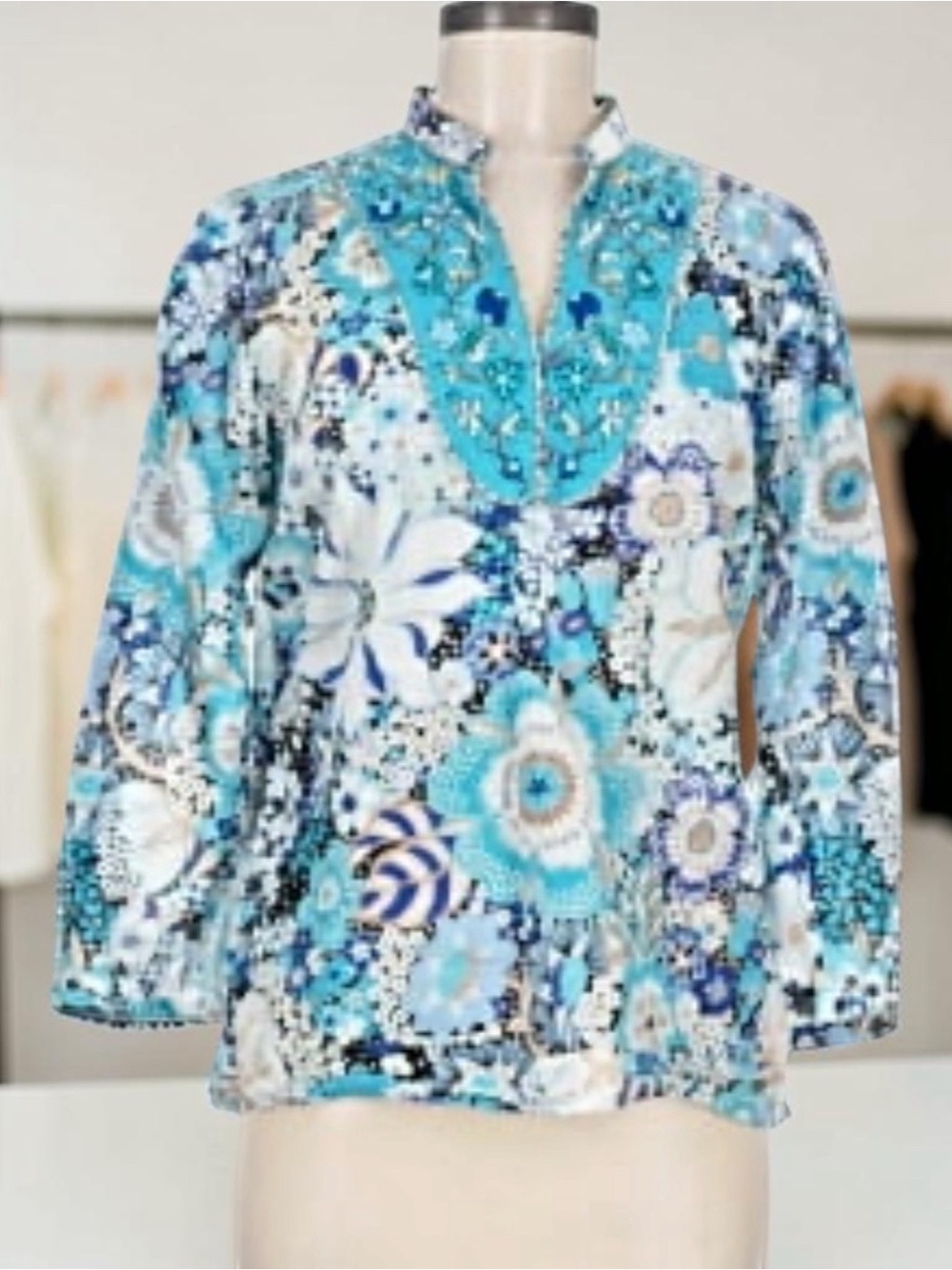 Robert Graham Blue Floral Top Mandarin Collar 3/4 Sleeve Embroidered Detail Boho